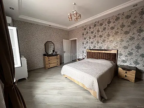 Satılır 5 otaqlı həyət evi 129 m²