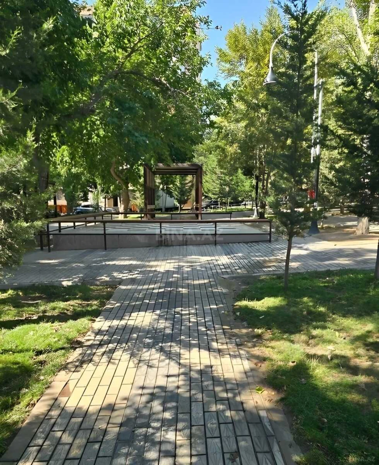 Satılır 2 otaqlı mənzil 65 m²