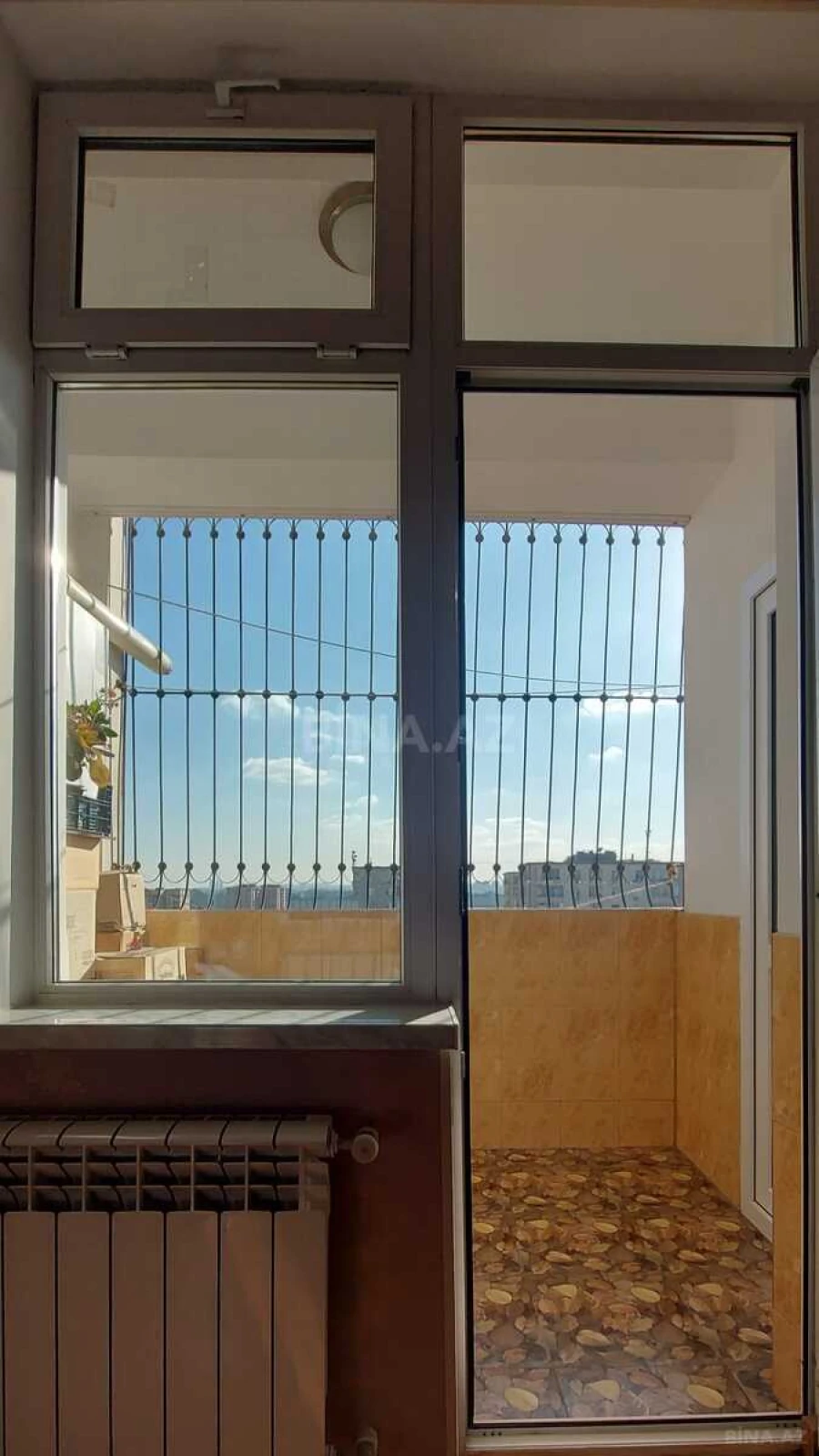 Satılır 2 otaqlı mənzil 65 m²