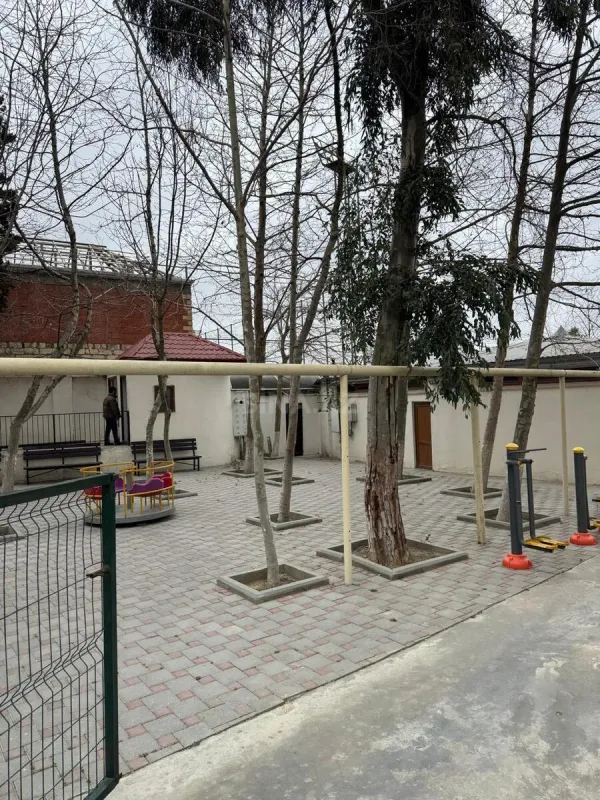 Satılır 2 otaqlı mənzil 85 m²