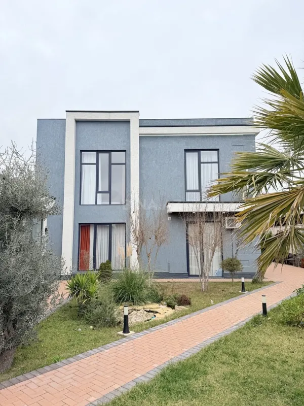 Kirayə verilir 5 otaqlı həyət evi 280 m²