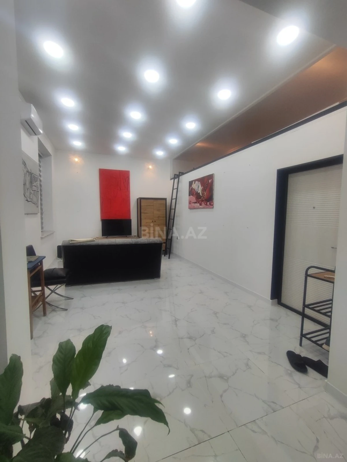 Satılır 1 otaqlı mənzil 48 m²
