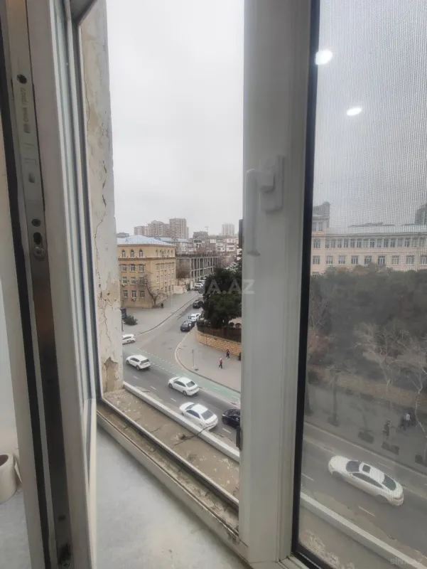 Satılır 1 otaqlı mənzil 48 m²