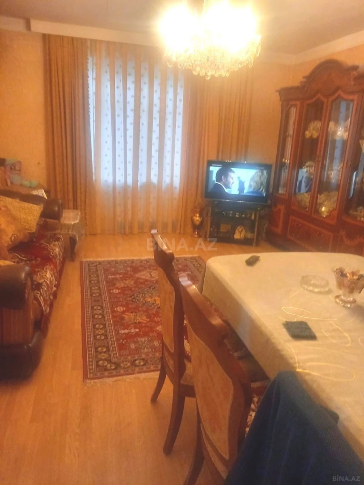 Satılır 2 otaqlı mənzil 70 m²