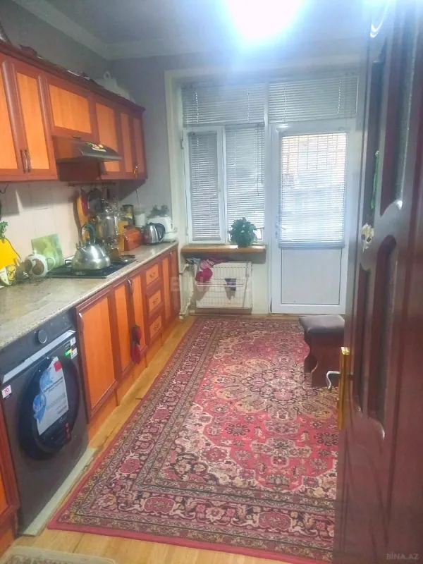 Satılır 2 otaqlı mənzil 70 m²