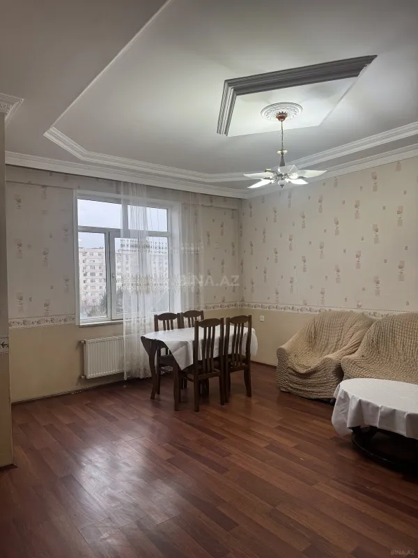 Kirayə verilir 2 otaqlı mənzil 100 m²