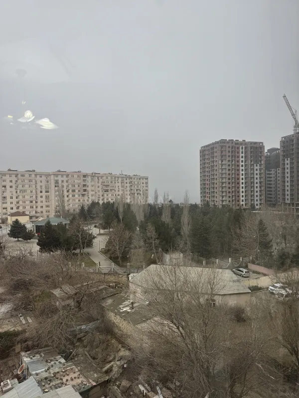 Kirayə verilir 2 otaqlı mənzil 100 m²