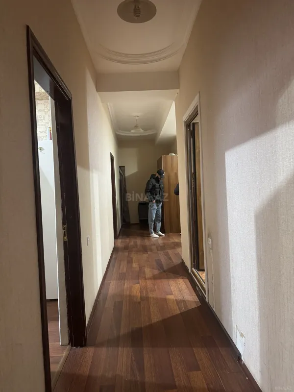 Kirayə verilir 2 otaqlı mənzil 100 m²