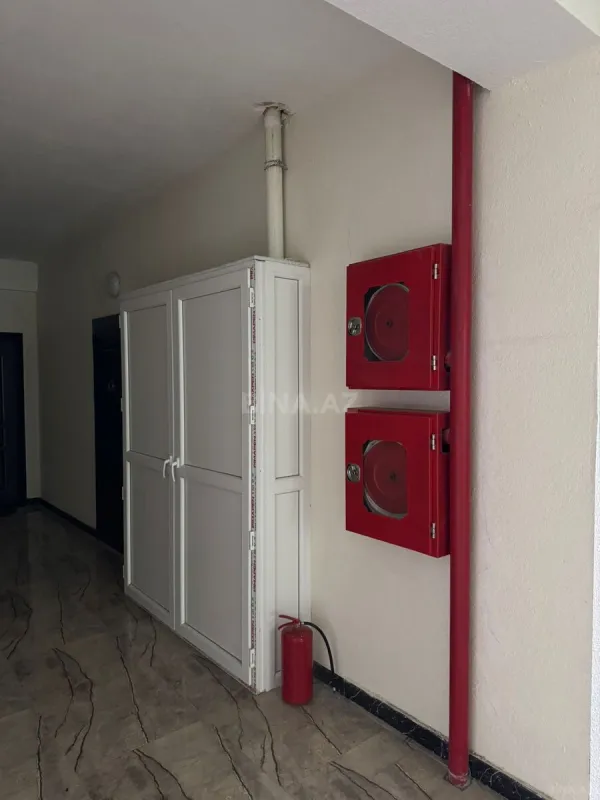 Satılır 2 otaqlı mənzil 92 m²