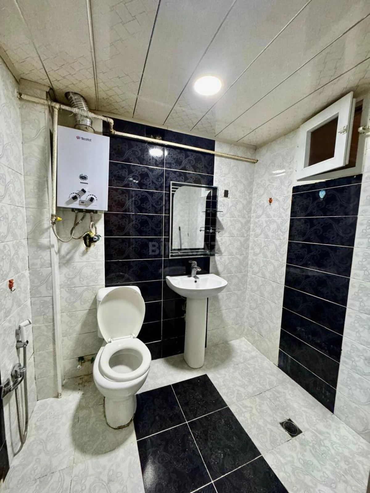Satılır 2 otaqlı mənzil 45 m²
