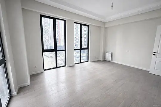 Satılır 2 otaqlı mənzil 56 m²