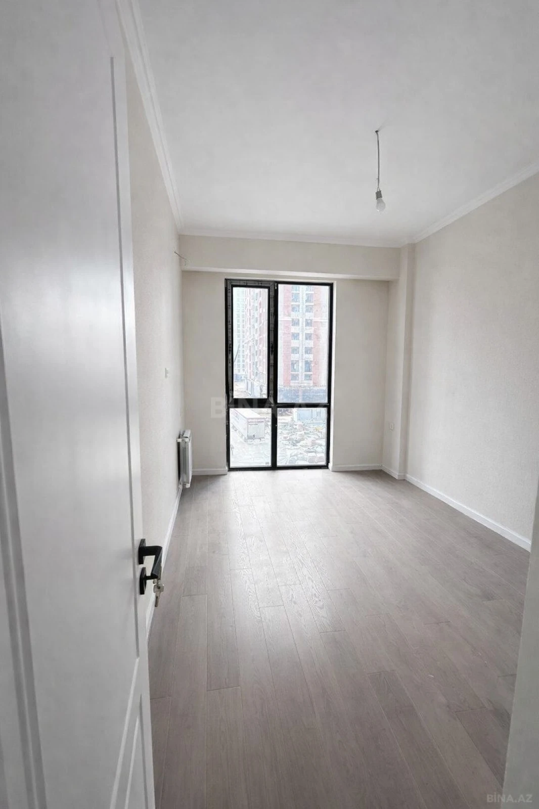 Satılır 2 otaqlı mənzil 56 m²