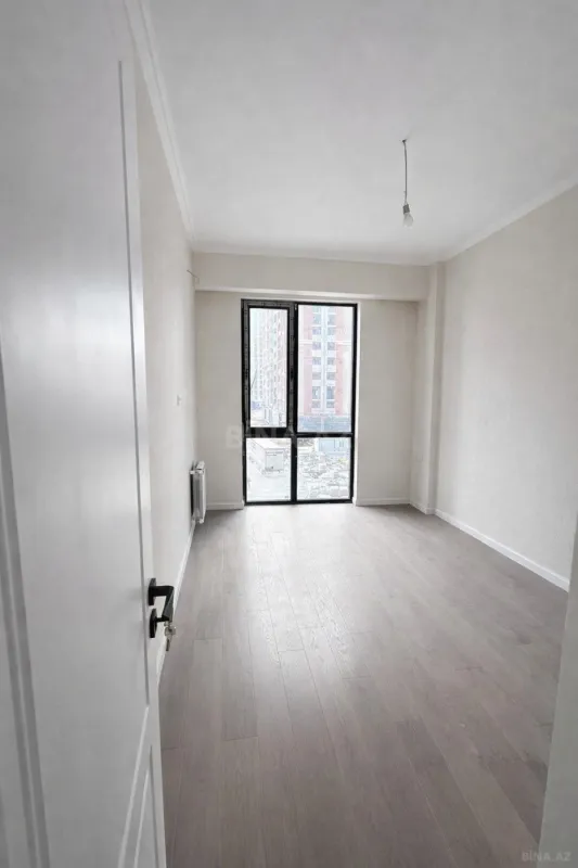 Satılır 2 otaqlı mənzil 56 m²