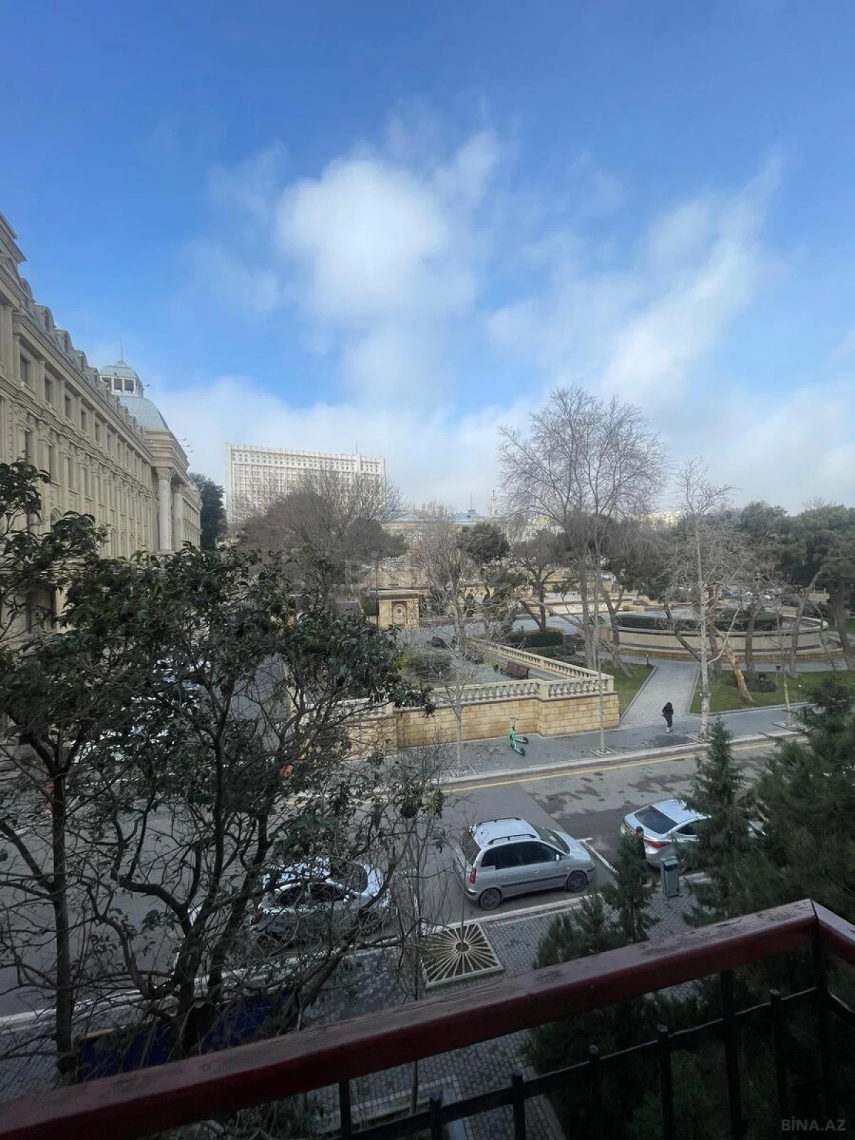 Kirayə verilir 3 otaqlı mənzil 95 m²