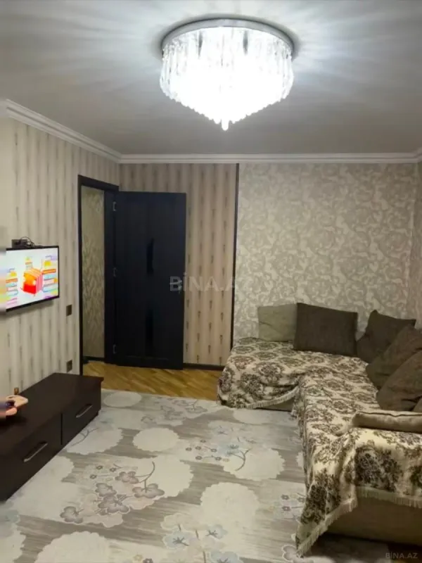 Satılır 2 otaqlı mənzil 49 m²