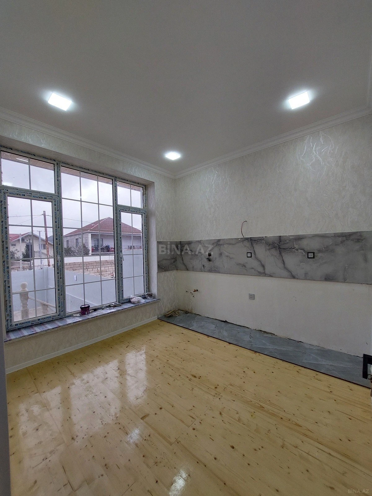 Satılır 4 otaqlı həyət evi 110 m²