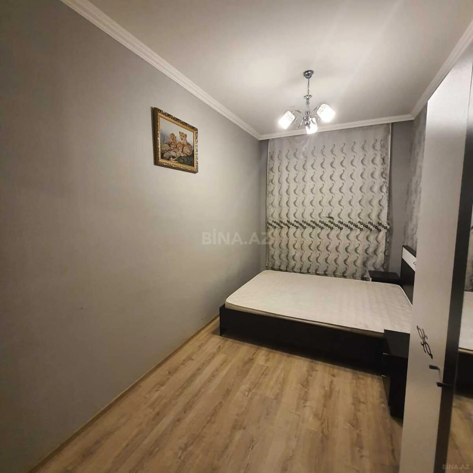 Satılır 2 otaqlı mənzil 65 m²