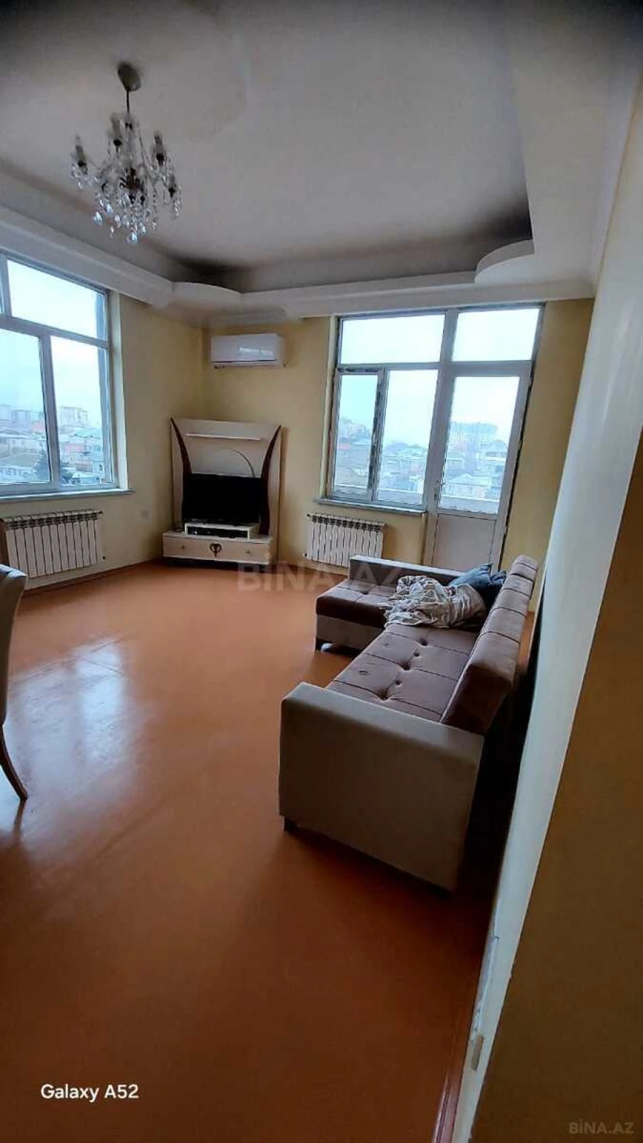 Kirayə verilir 2 otaqlı mənzil 60 m²
