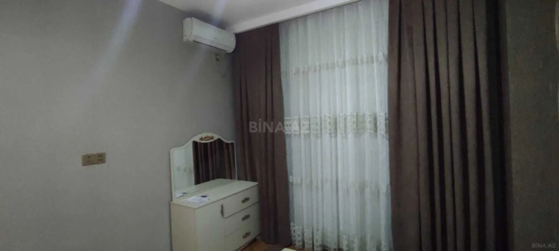 Kirayə verilir 2 otaqlı mənzil 60 m²