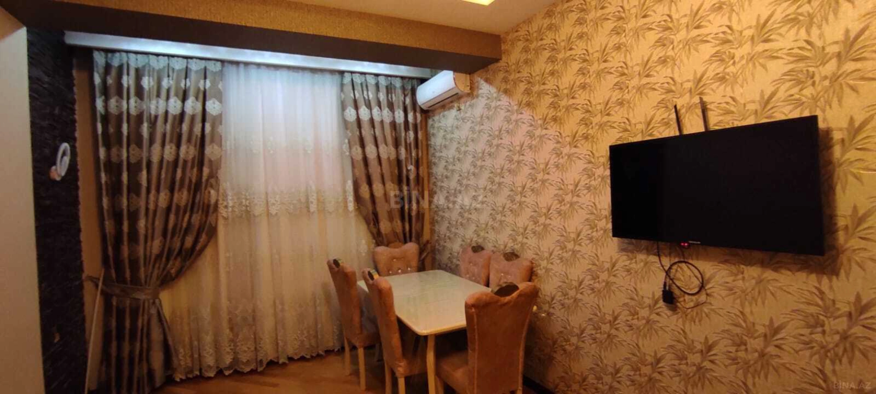 Kirayə verilir 2 otaqlı mənzil 60 m²