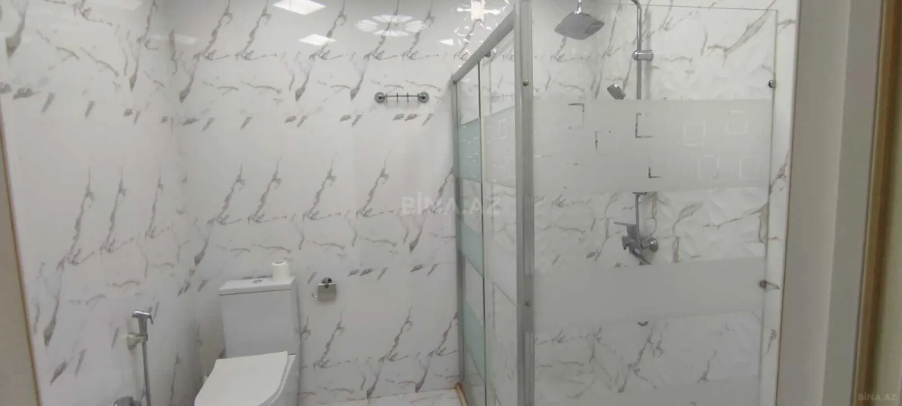 Kirayə verilir 2 otaqlı mənzil 60 m²