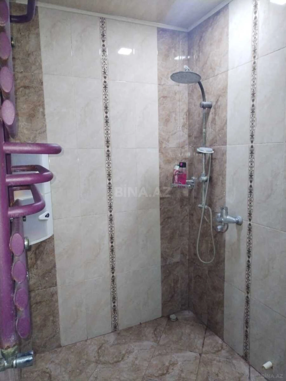 Satılır 5 otaqlı həyət evi 200 m²