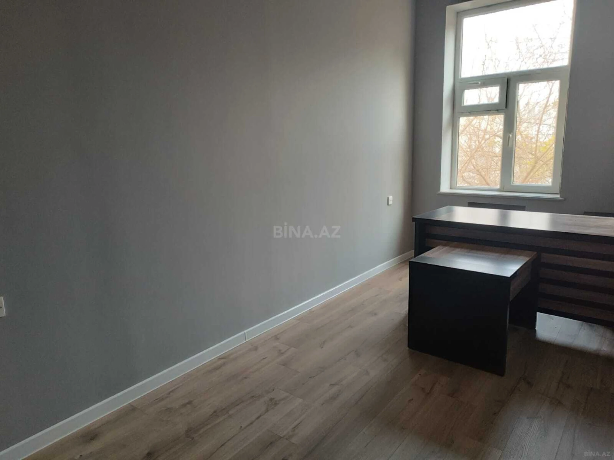 Kirayə verilir 4 otaqlı ofis 120 m²