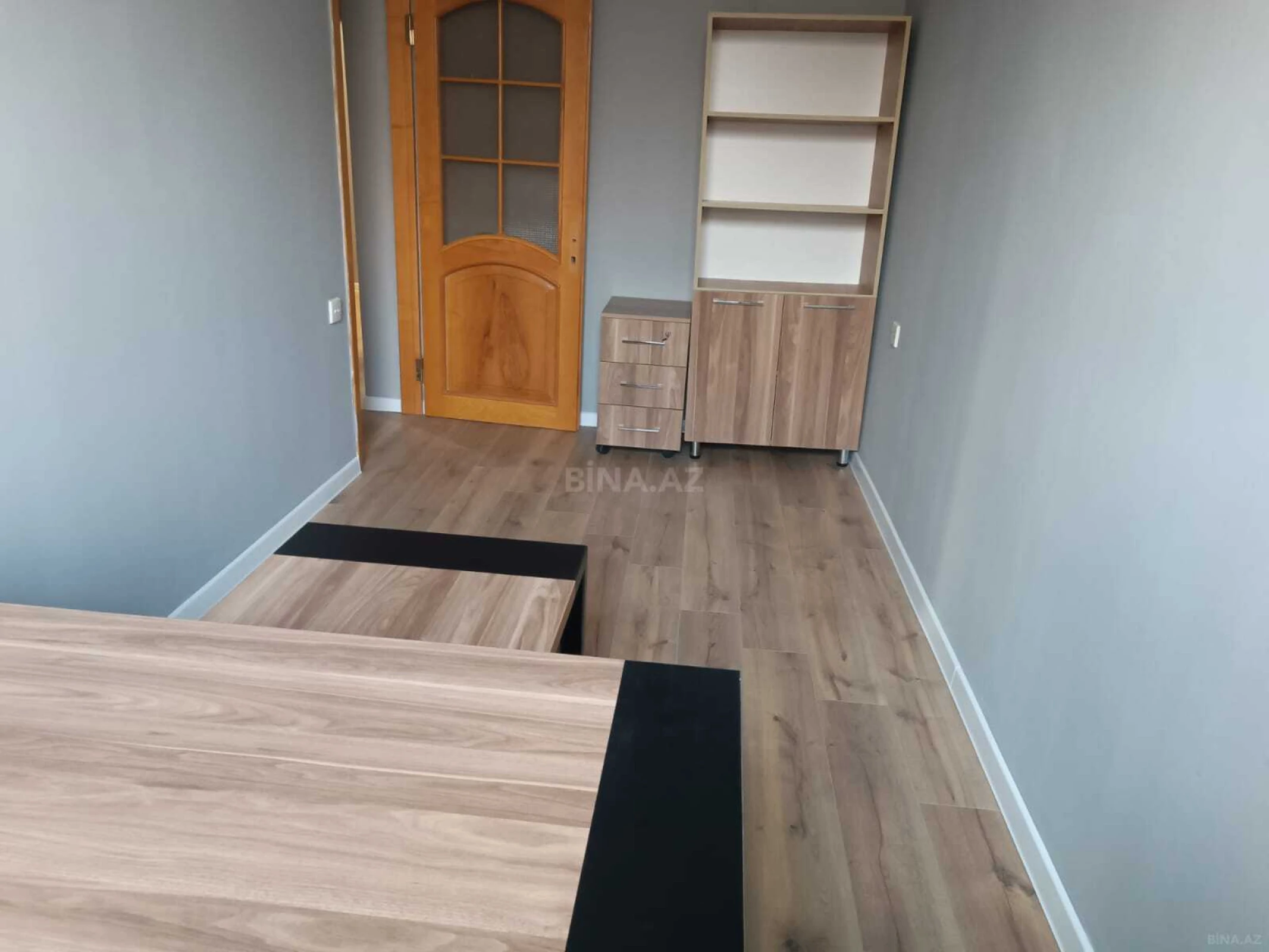 Kirayə verilir 4 otaqlı ofis 120 m²