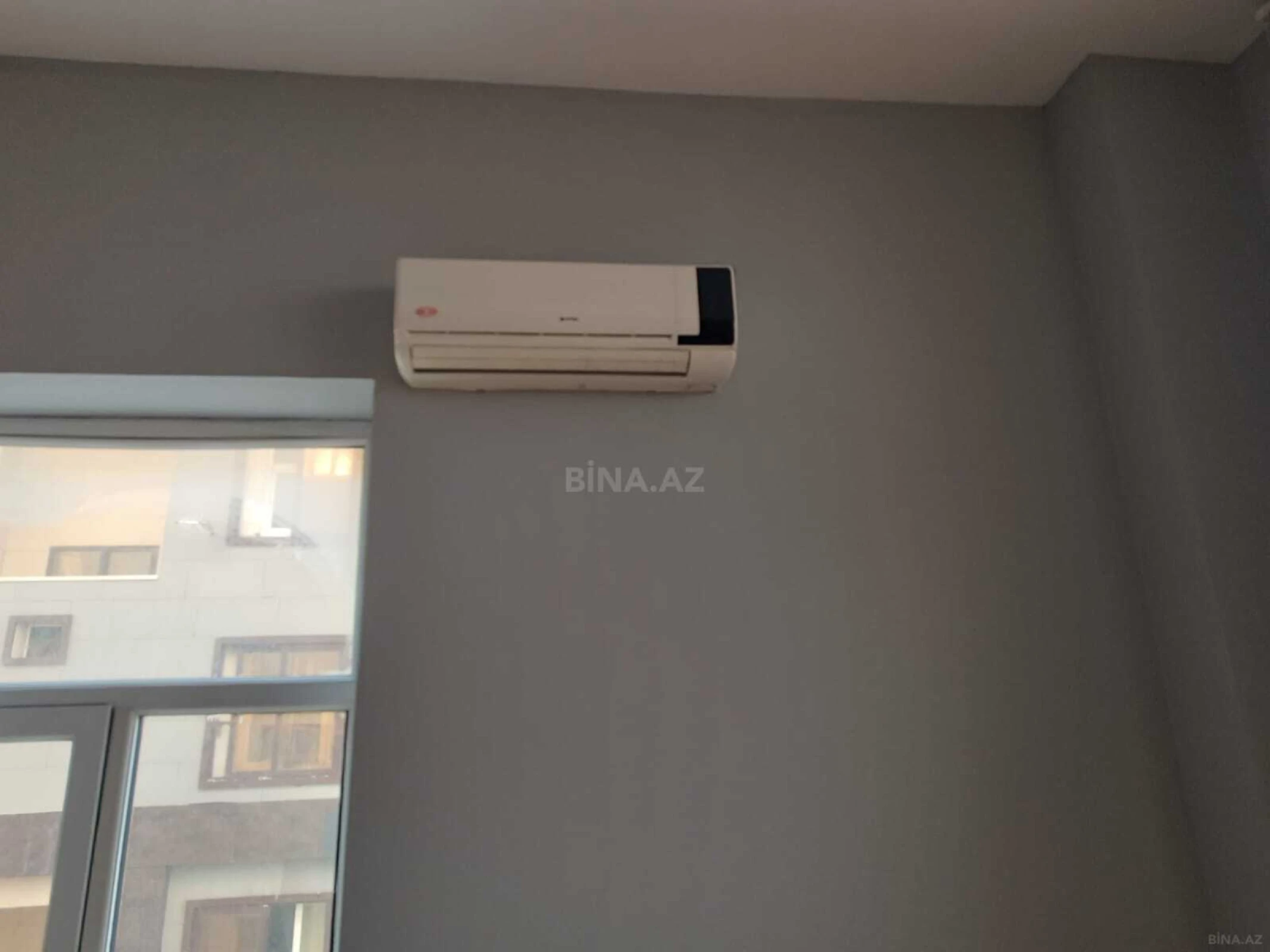 Kirayə verilir 4 otaqlı ofis 120 m²