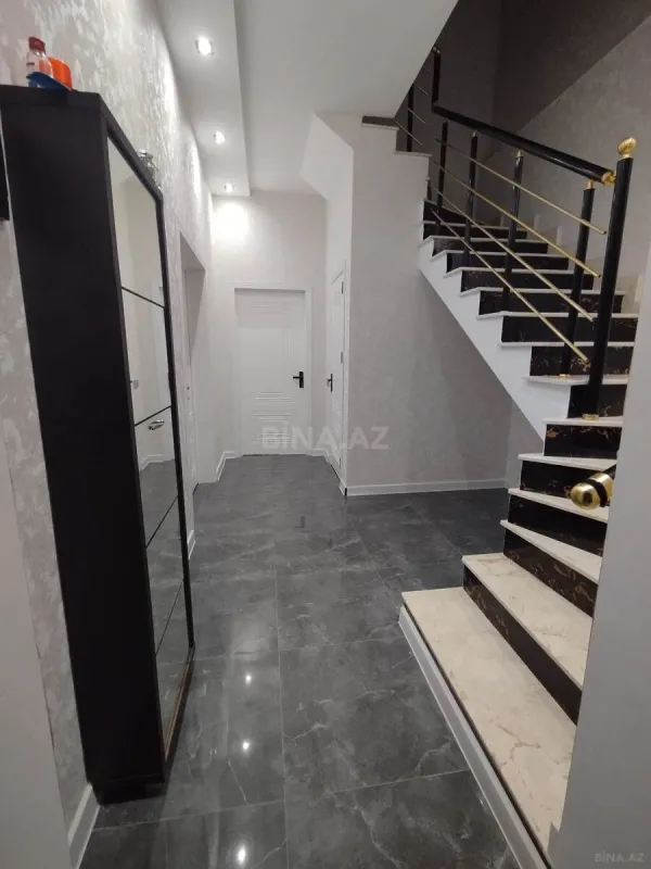 Satılır 4 otaqlı həyət evi 120 m²