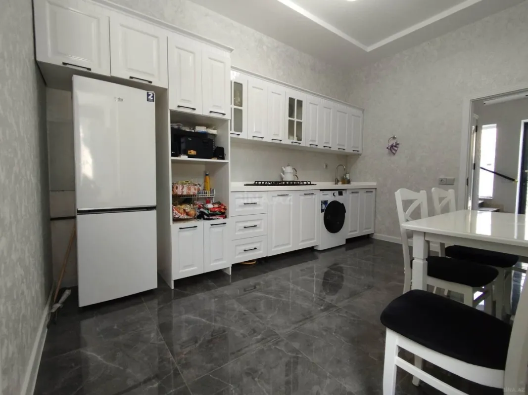 Satılır 4 otaqlı həyət evi 120 m²