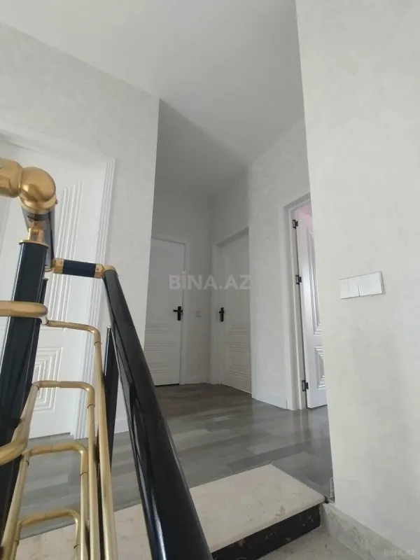 Satılır 4 otaqlı həyət evi 120 m²