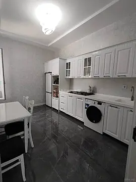 Satılır 4 otaqlı həyət evi 120 m²