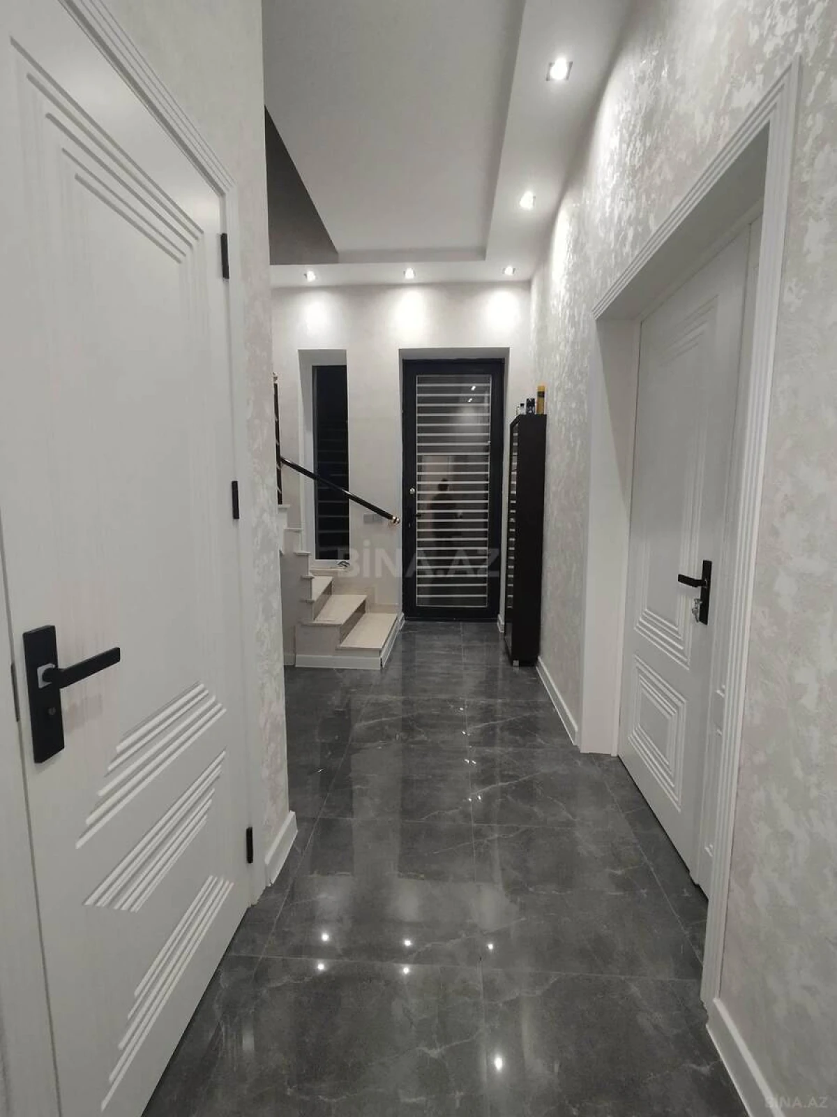 Satılır 4 otaqlı həyət evi 120 m²