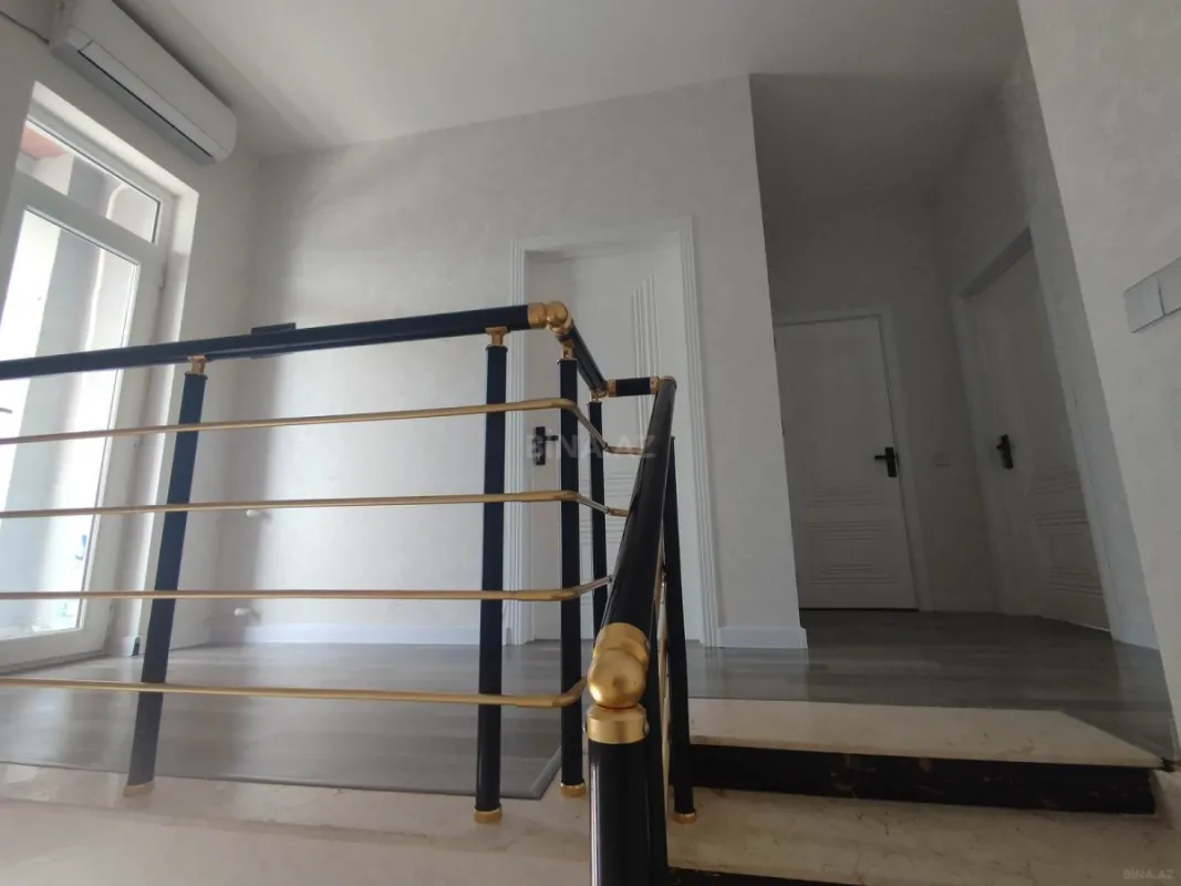 Satılır 4 otaqlı həyət evi 120 m²