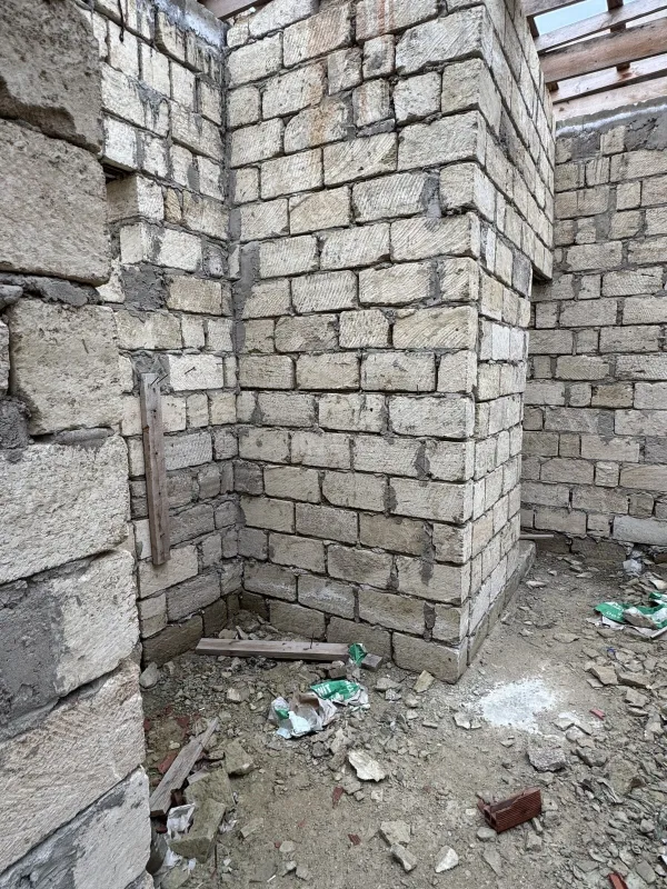 Satılır 3 otaqlı həyət evi 130 m²