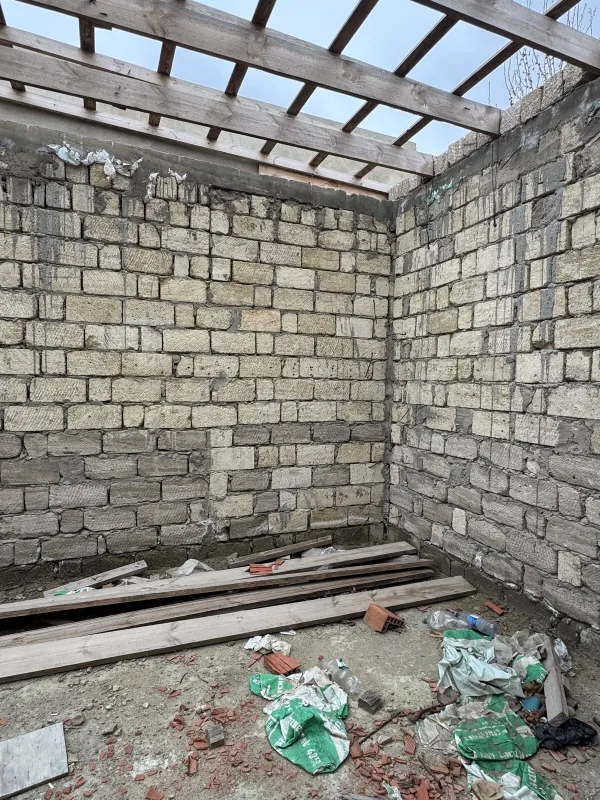 Satılır 3 otaqlı həyət evi 130 m²