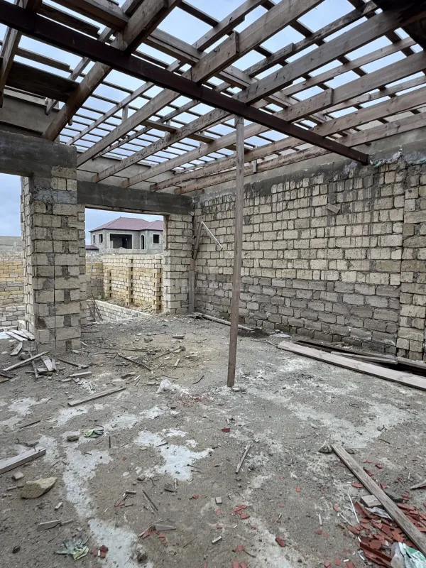 Satılır 3 otaqlı həyət evi 130 m²