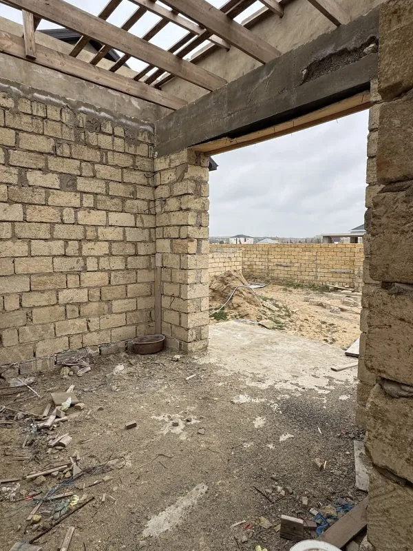 Satılır 3 otaqlı həyət evi 130 m²