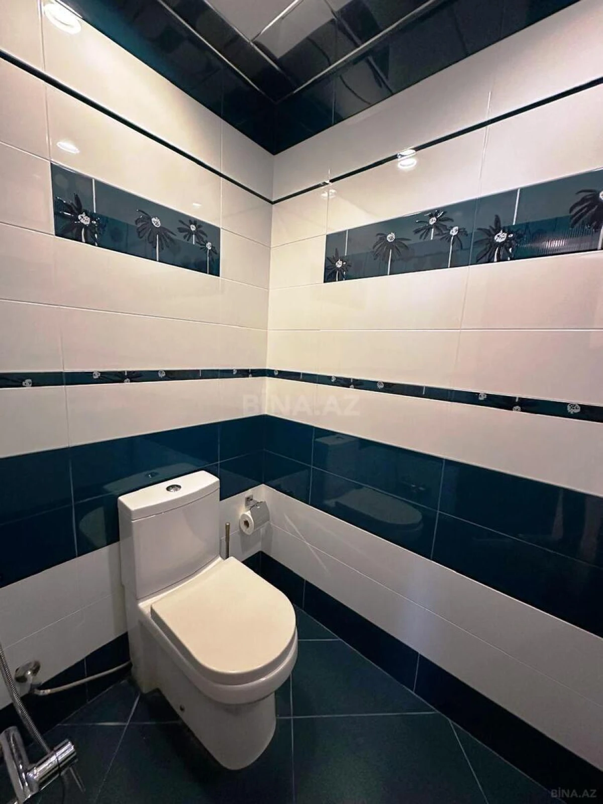 Kirayə verilir 4 otaqlı mənzil 150 m²