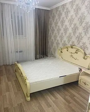 Kirayə verilir 2 otaqlı mənzil 90 m²