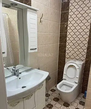 Kirayə verilir 2 otaqlı mənzil 90 m²