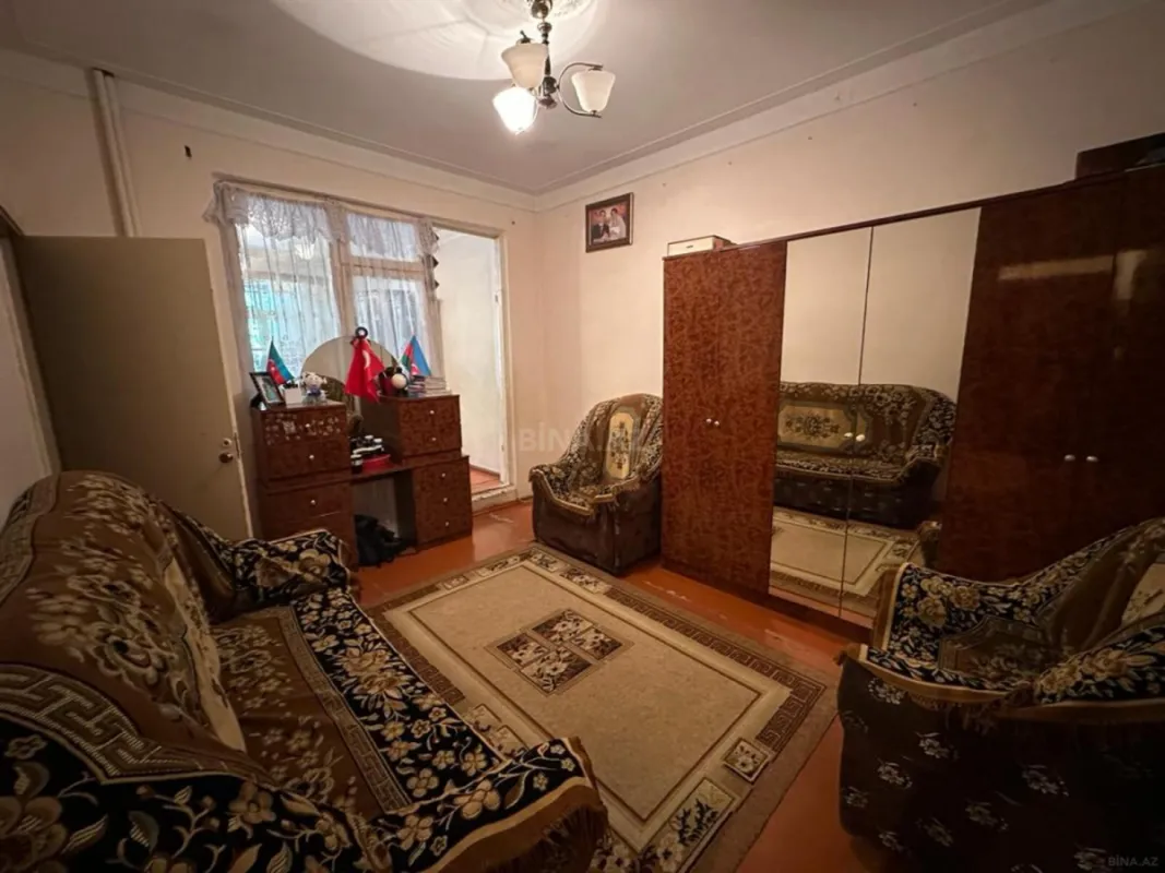 Satılır 4 otaqlı mənzil 75 m²