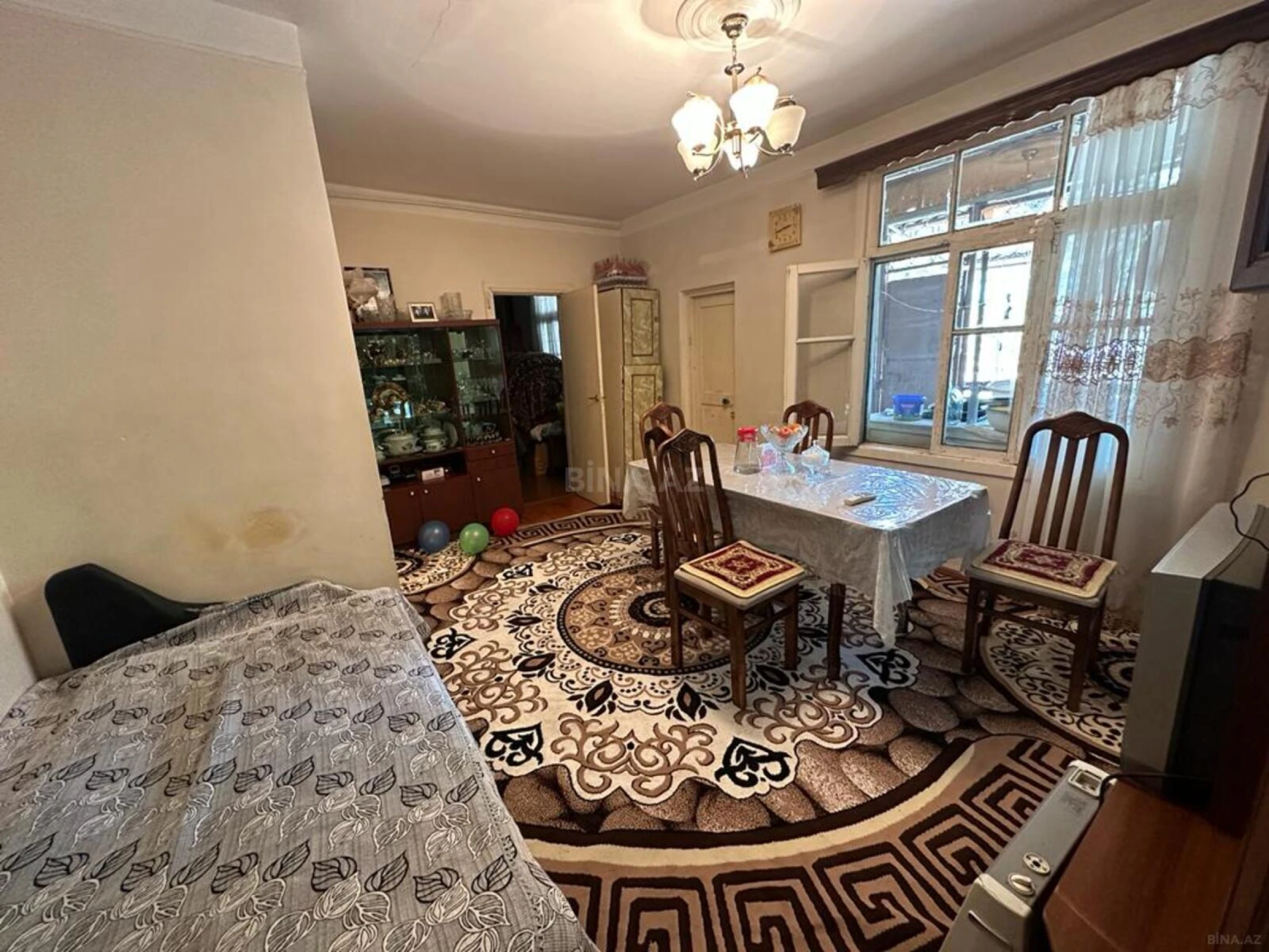Satılır 4 otaqlı mənzil 75 m²