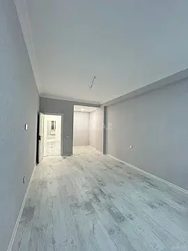 Satılır 3 otaqlı mənzil 124 m²