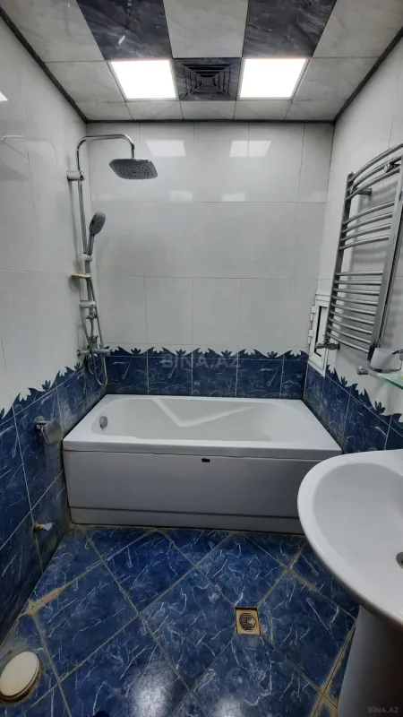 Satılır 3 otaqlı mənzil 100 m²