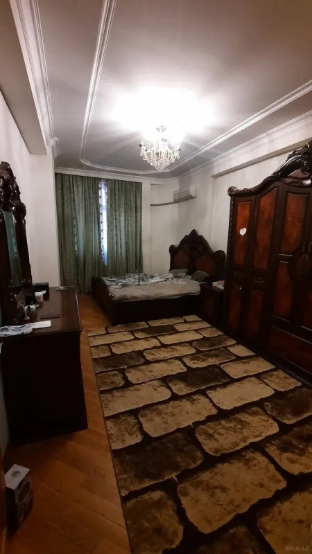 Satılır 3 otaqlı mənzil 100 m²