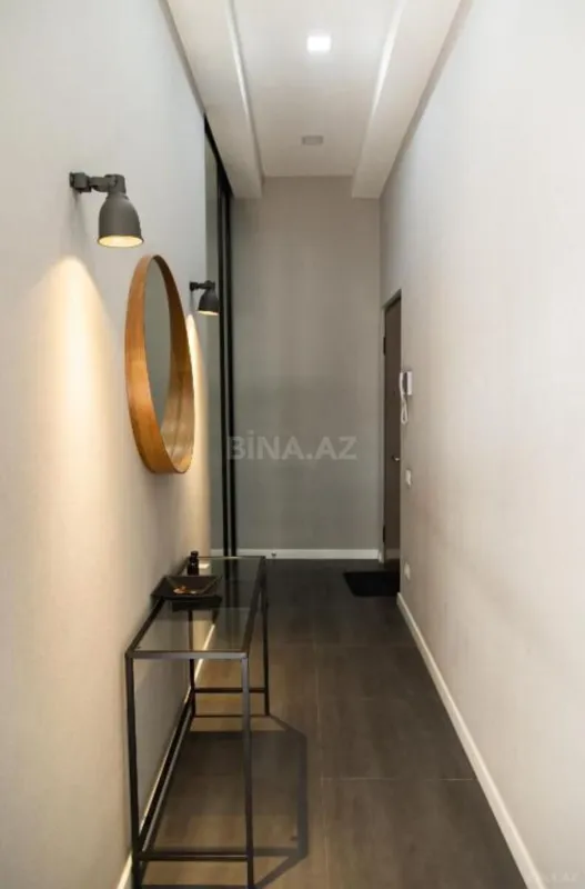 Kirayə verilir 2 otaqlı mənzil 90 m²