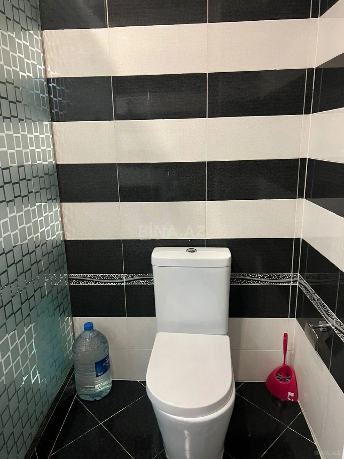 Kirayə verilir 2 otaqlı mənzil 85 m²