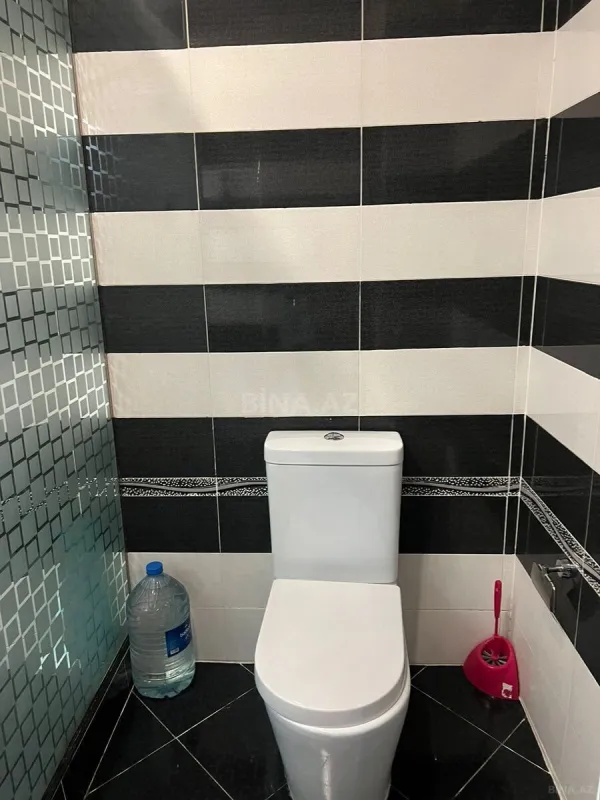 Kirayə verilir 2 otaqlı mənzil 85 m²